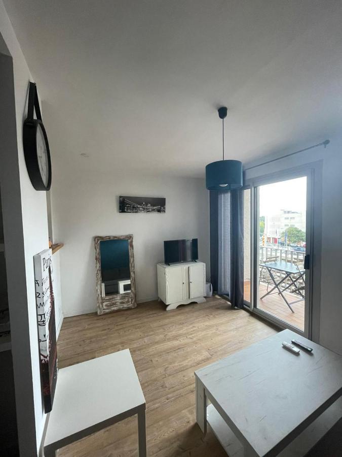 Superbe Studio A Canet En Roussillon Proche De La Plage Exterior photo